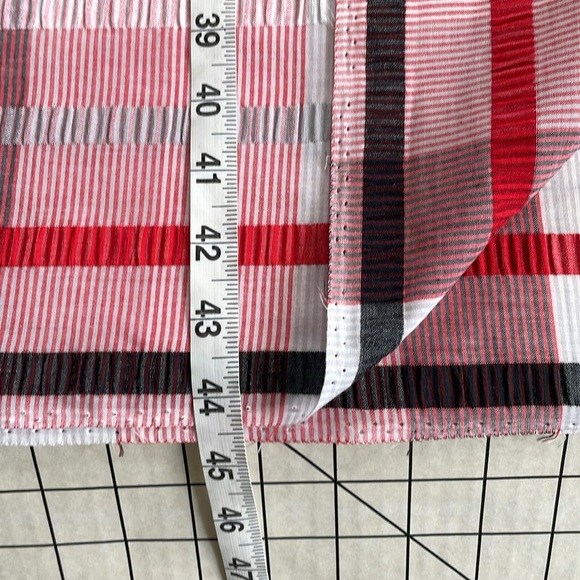 Fabric remnant: red, white, black large abstract plaid, seersucker stripes - Picture 9 of 10